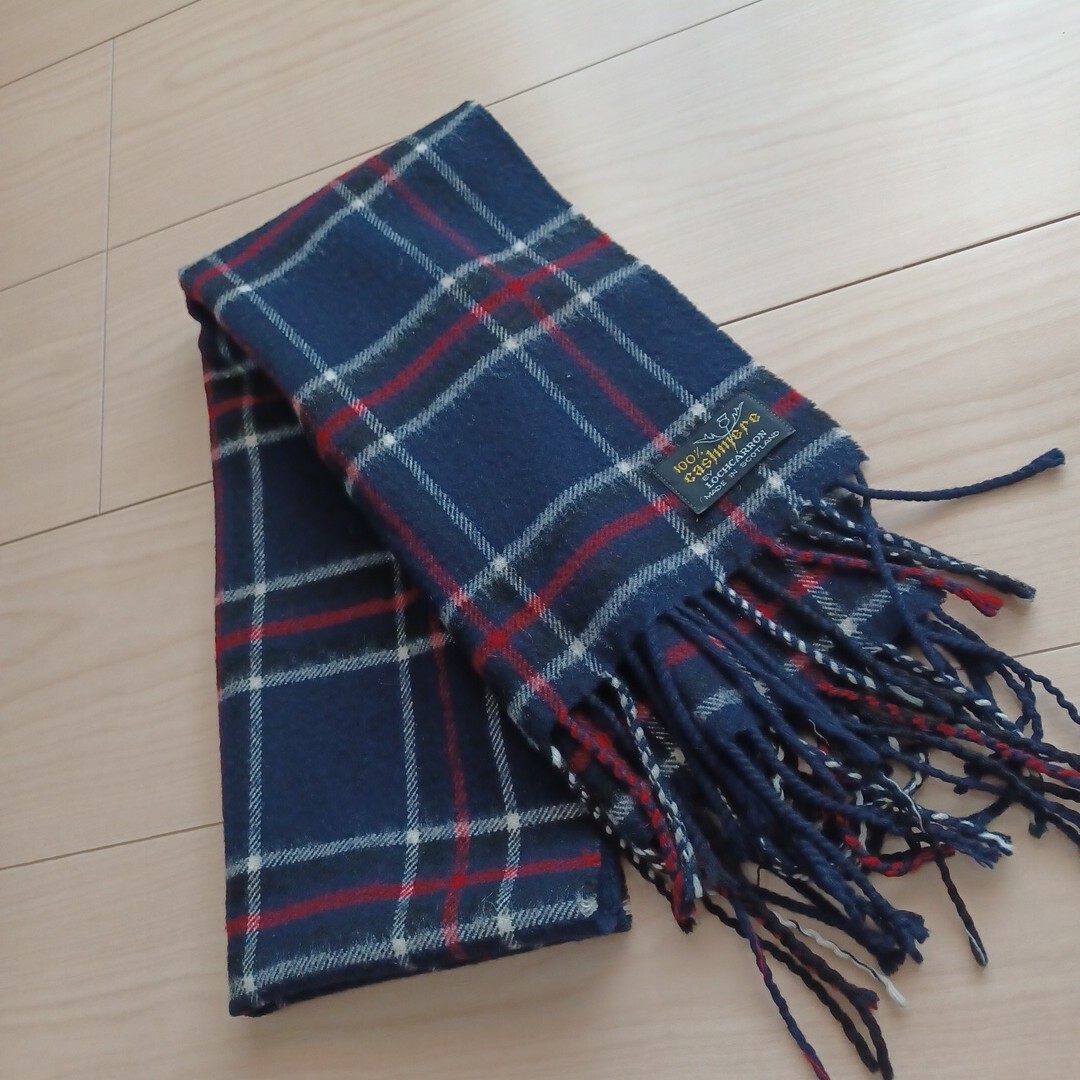 LOCHCARRON(ロキャロン)のLOCHCARRON　マフラー レディースのファッション小物(マフラー/ショール)の商品写真