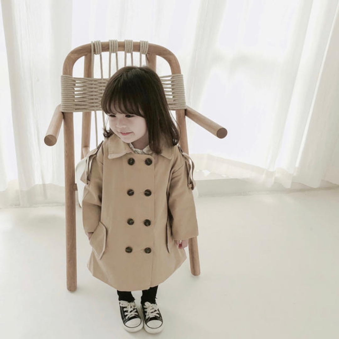 120 キッズ ベージュ トレンチコート アウター 韓国 子供服  美品 キッズ/ベビー/マタニティのキッズ服女の子用(90cm~)(コート)の商品写真