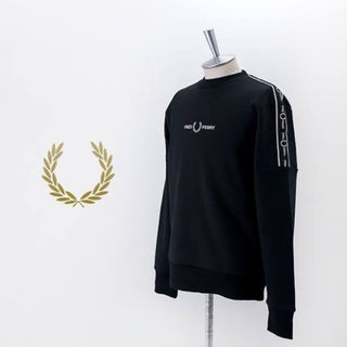 フレッドペリー(FRED PERRY)のフレッドペリー　トレーナー(スウェット)