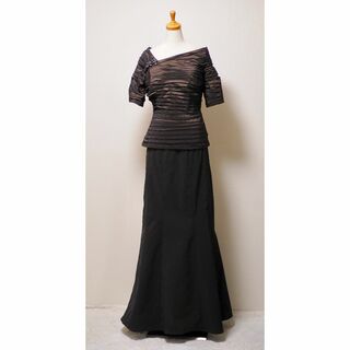 TADASHI SHOJIスパンコール刺繍ワンショルダークレープロングドレス黒6
