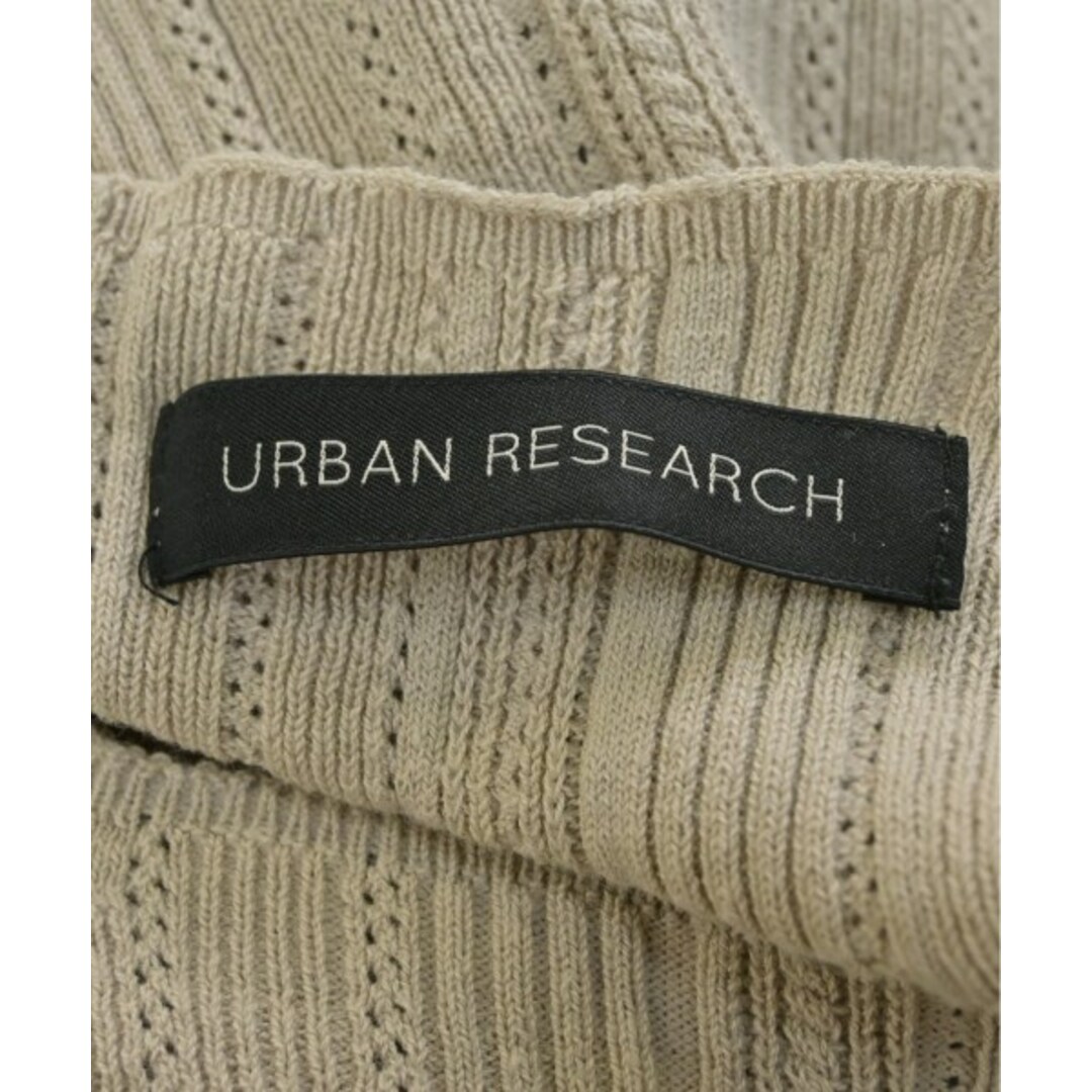 URBAN RESEARCH(アーバンリサーチ)のURBAN RESEARCH アーバンリサーチ ニット・セーター F ベージュ 【古着】【中古】 レディースのトップス(ニット/セーター)の商品写真