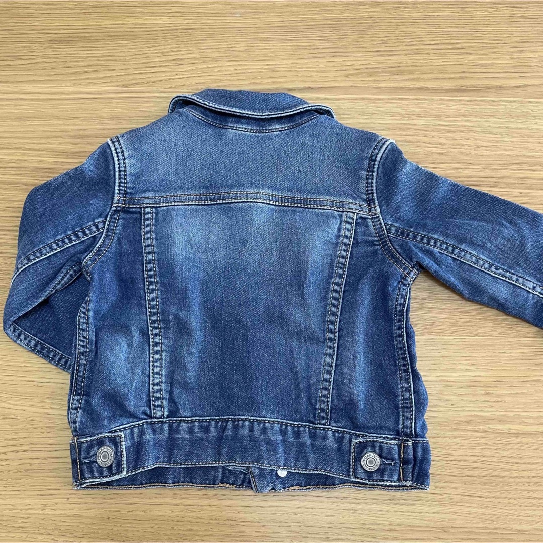 GAP Kids(ギャップキッズ)の【美品】【値下げ】 GAP Gジャン 90cm キッズ/ベビー/マタニティのキッズ服男の子用(90cm~)(ジャケット/上着)の商品写真