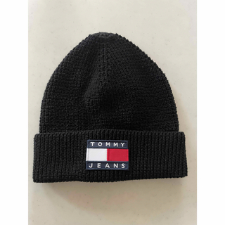 トミージーンズ(TOMMY JEANS)のトミージーンズ　 ニットキャップ ニット帽 ロゴ BLACK 新品(ニット帽/ビーニー)