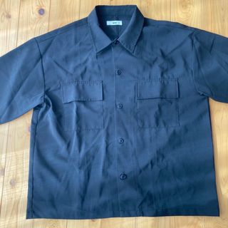 ウィゴー(WEGO)のシャツ　Tシャツ　黒　ブラック(シャツ)