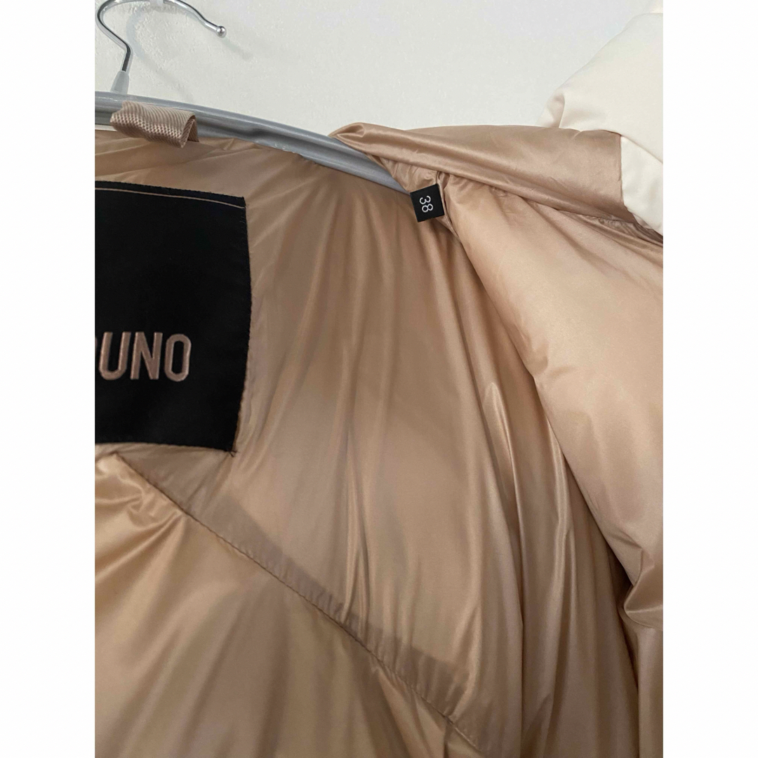 DUNO(デュノ)のDUNO デュノ PEGGIE ホワイト　希少38 Sサイズ レディースのジャケット/アウター(ダウンジャケット)の商品写真