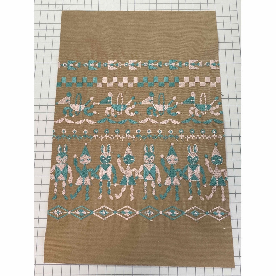 ミナペルホネン fun ハギレ 生地 刺繍 | フリマアプリ ラクマ ミナペルホネン fun ハギレ 生地 刺繍 | フリマアプリ ラクマ