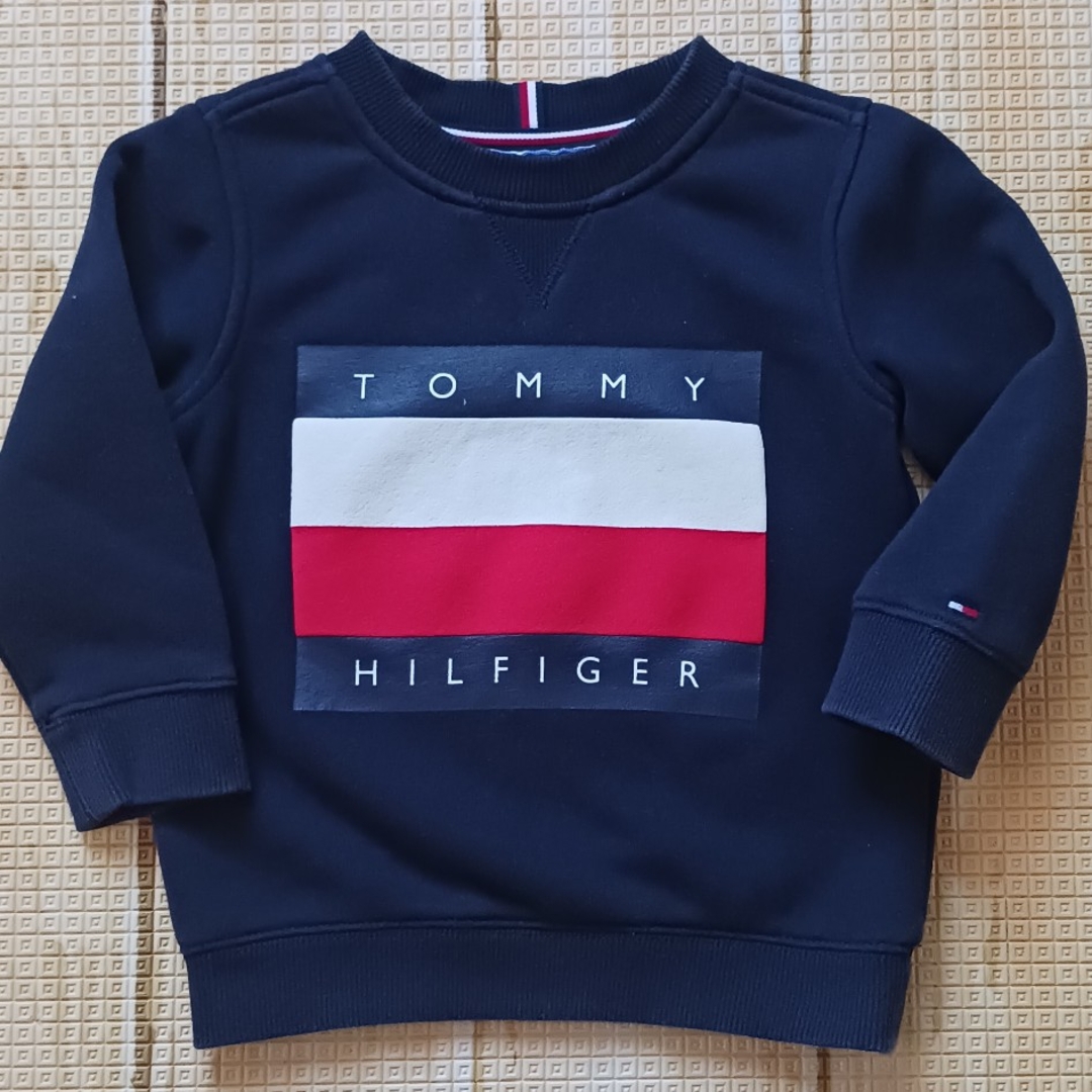 TOMMY HILFIGER(トミーヒルフィガー)のトミー　トレーナー キッズ/ベビー/マタニティのキッズ服男の子用(90cm~)(その他)の商品写真