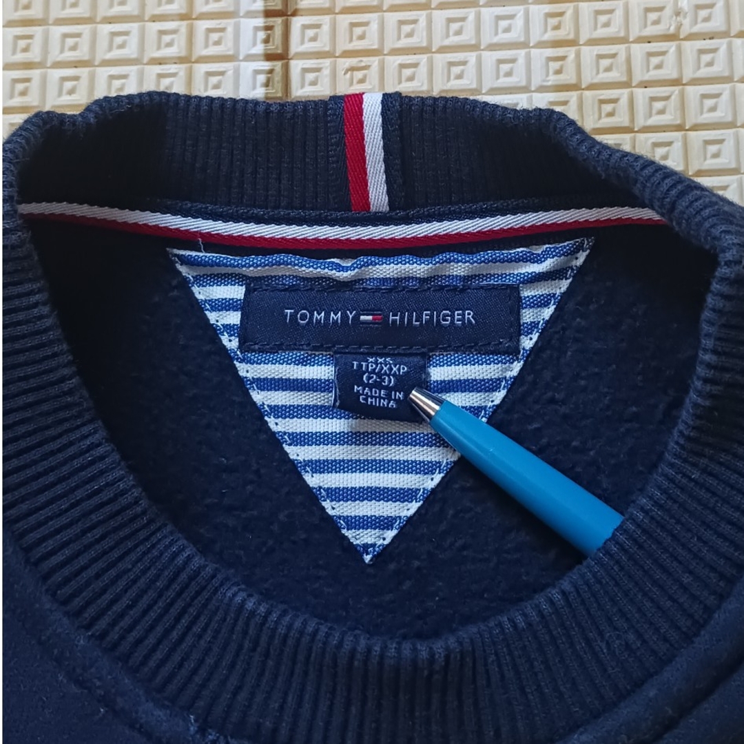 TOMMY HILFIGER(トミーヒルフィガー)のトミー　トレーナー キッズ/ベビー/マタニティのキッズ服男の子用(90cm~)(その他)の商品写真