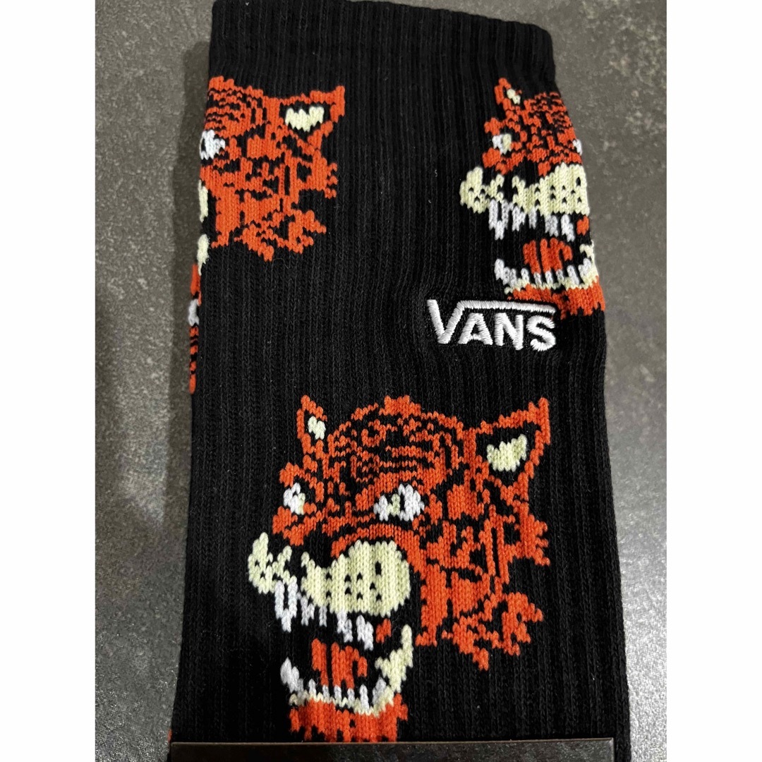 VANS(ヴァンズ)の【専用】VANS　SOCKS バンズ　ソックス　靴下　6足セット メンズのレッグウェア(ソックス)の商品写真