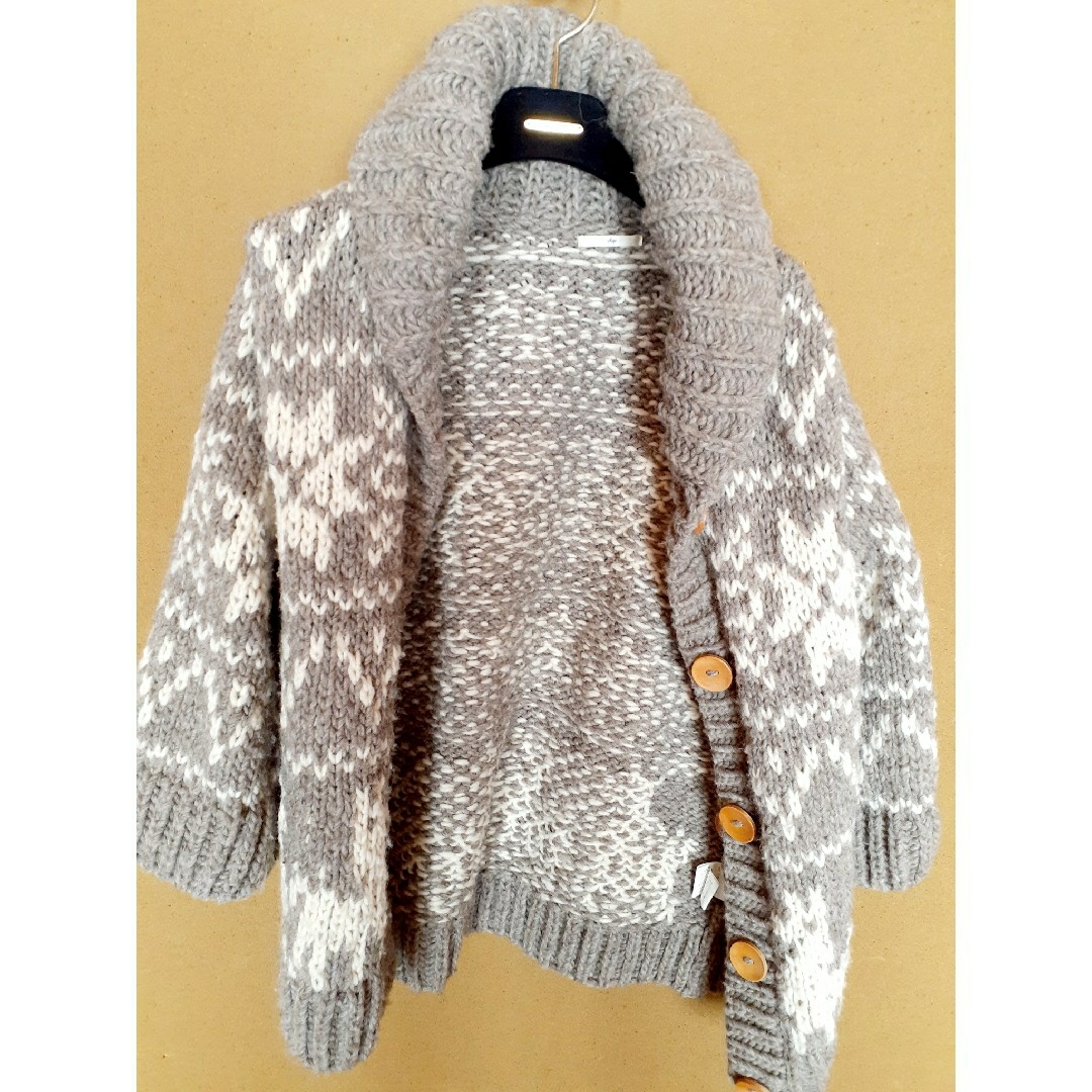 SHIPS(シップス)のSHIPS/シップス ペルー製 カウチン ニット グレー　wool100% レディースのジャケット/アウター(ニットコート)の商品写真