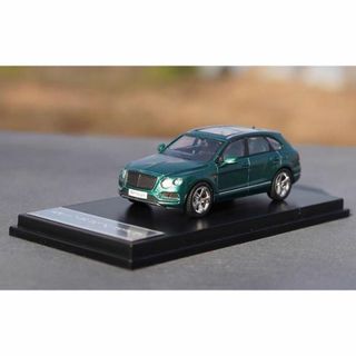 ミニカー 1/64 ベントレー Bentayga SUV グリーン(ミニカー)