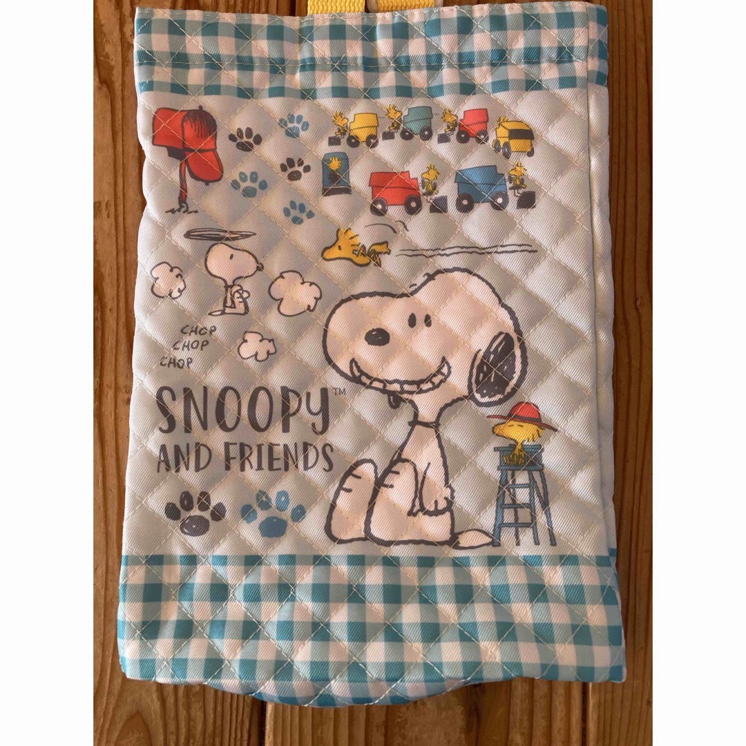 SNOOPY(スヌーピー)のSNOOPY  シューズバッグ　上履き入れ キッズ/ベビー/マタニティのこども用バッグ(シューズバッグ)の商品写真