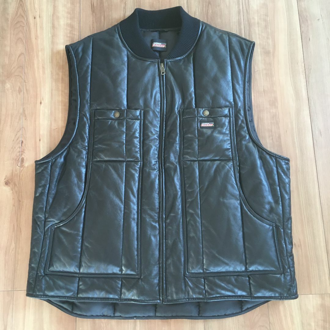 Supreme(シュプリーム)の【2XL】SUPREME × Dickies Leather Work Vest メンズのトップス(ベスト)の商品写真