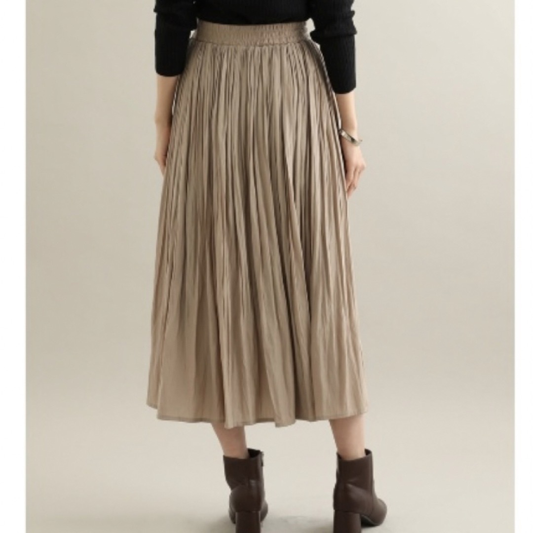 ViS(ヴィス)のマットサテンロングスカート レディースのスカート(ロングスカート)の商品写真