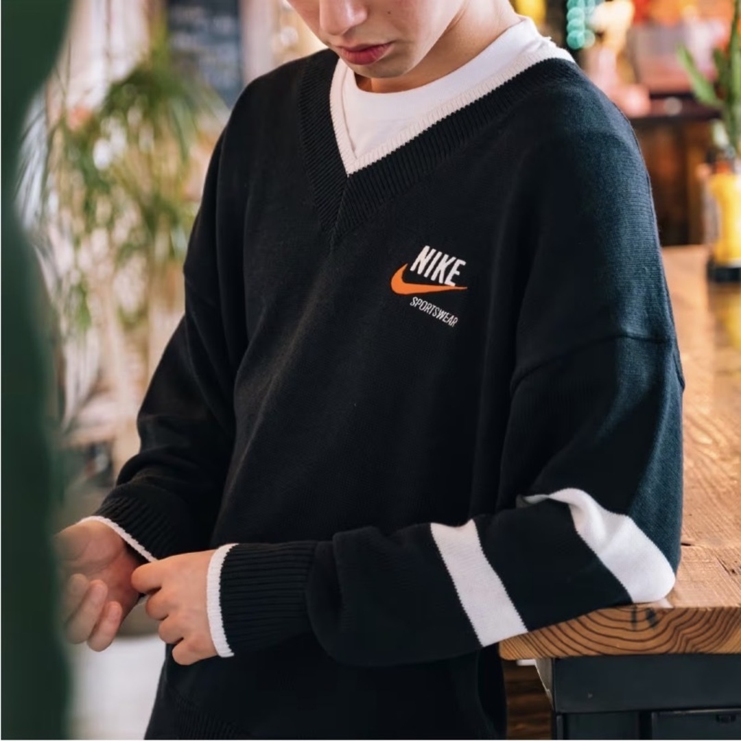 NIKE - 定1.8万 新品 NIKE XLサイズ トレンド セーター NIKE - 定1.8万 新品 NIKE XLサイズ トレンド セーター