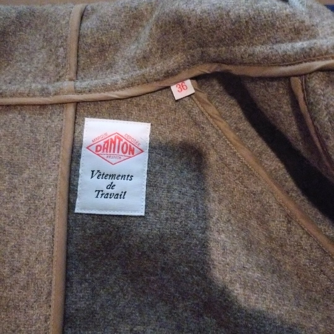 ダントン　Aライン　膝丈コート　フードつき レディースのジャケット/アウター(ロングコート)の商品写真