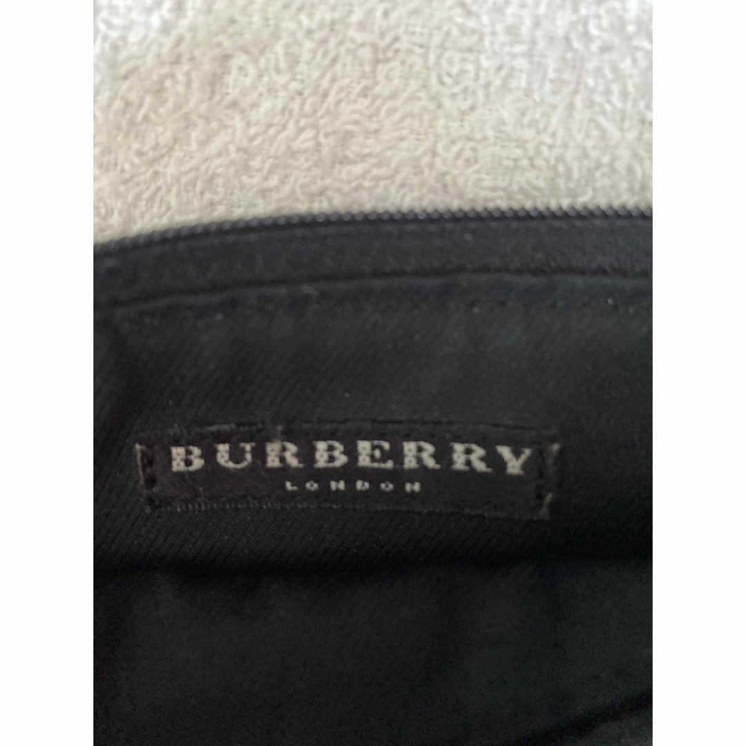 BURBERRY(バーバリー)のバーバリー　ロンドン　ノバチェック　化粧ポーチ‼️ レディースのファッション小物(ポーチ)の商品写真