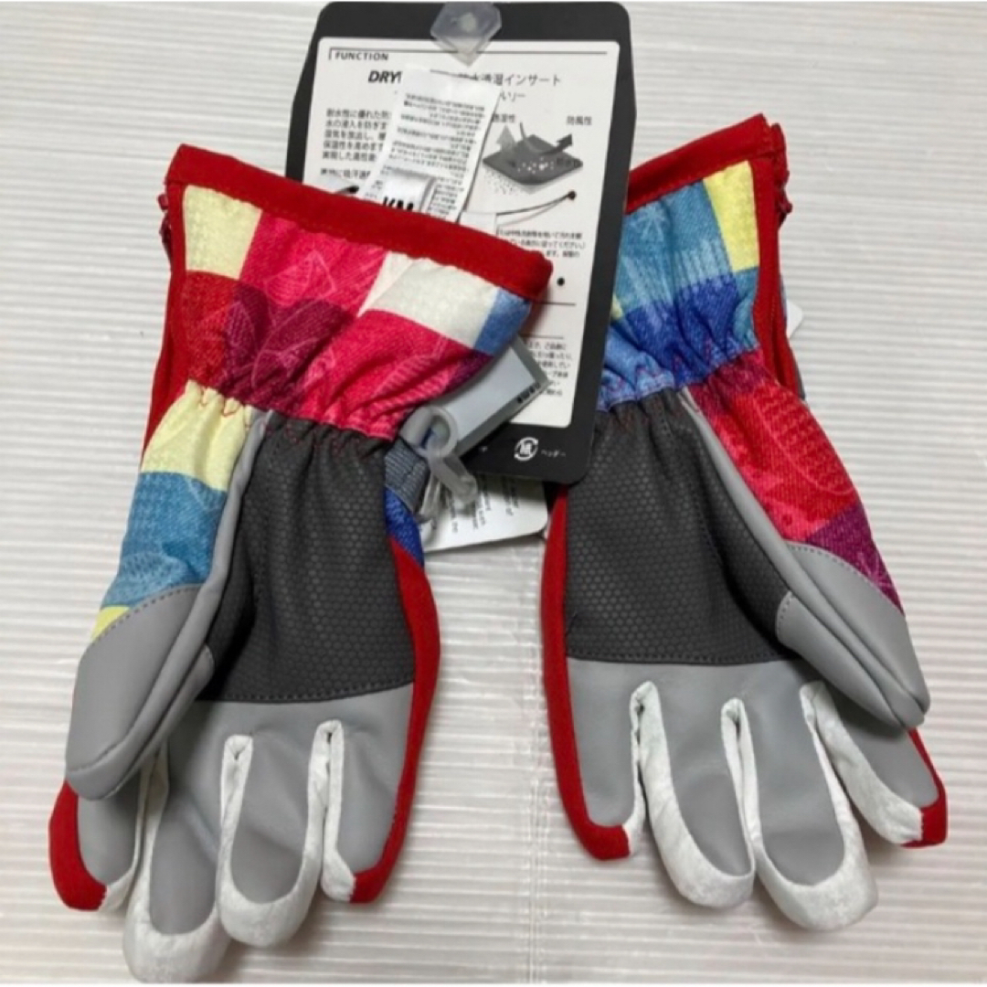 phenix(フェニックス)の送料無料 新品 PHENIX Snow Kid’s Gloves 120〜135 スポーツ/アウトドアのスキー(その他)の商品写真