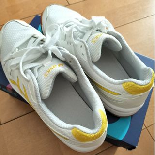 アシックス(asics)のアシックス　スポーツシューズIS-2  24.5cm  イエロー(シューズ)