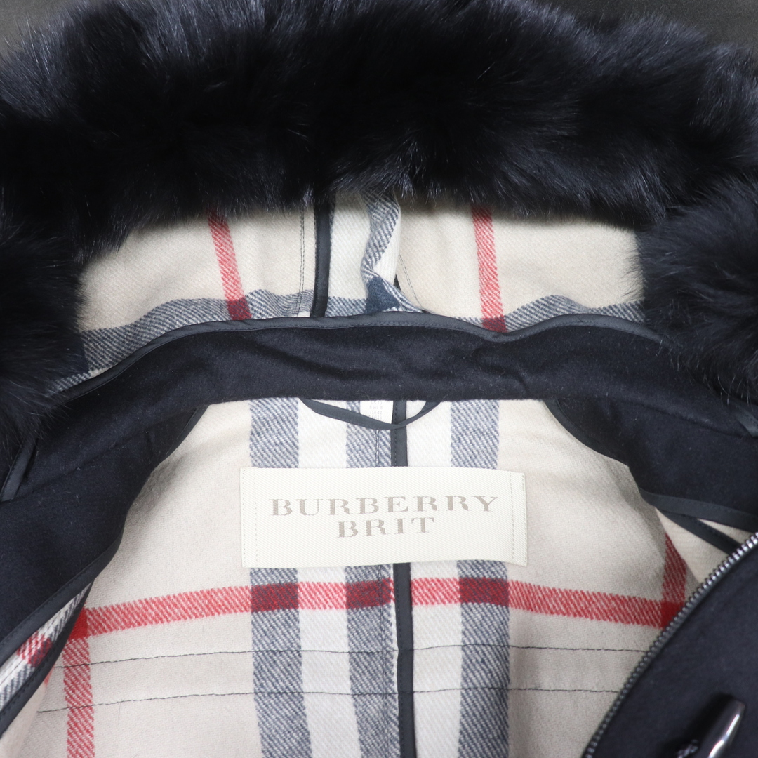 BURBERRY(バーバリー)のITCS0AISJ1FT BURBERRY BRIT バーバリー ブリット ノバチェック ダッフルコート ファー フード付き ブラック レディースのジャケット/アウター(ダッフルコート)の商品写真