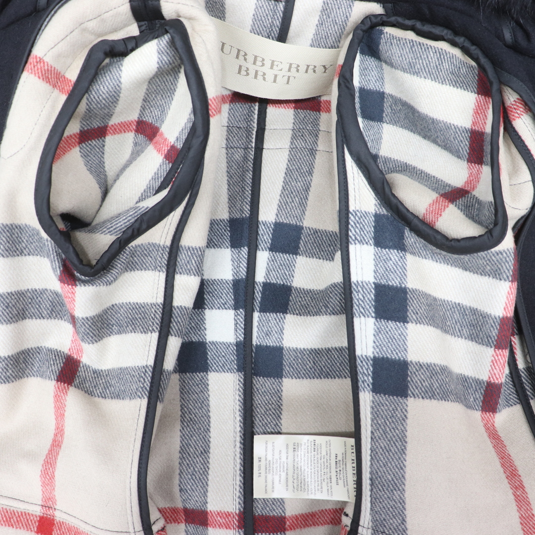 BURBERRY(バーバリー)のITCS0AISJ1FT BURBERRY BRIT バーバリー ブリット ノバチェック ダッフルコート ファー フード付き ブラック レディースのジャケット/アウター(ダッフルコート)の商品写真