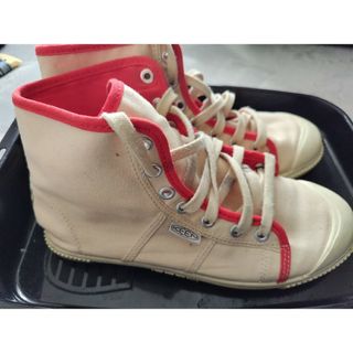 キーン(KEEN)のスニーカー(スニーカー)