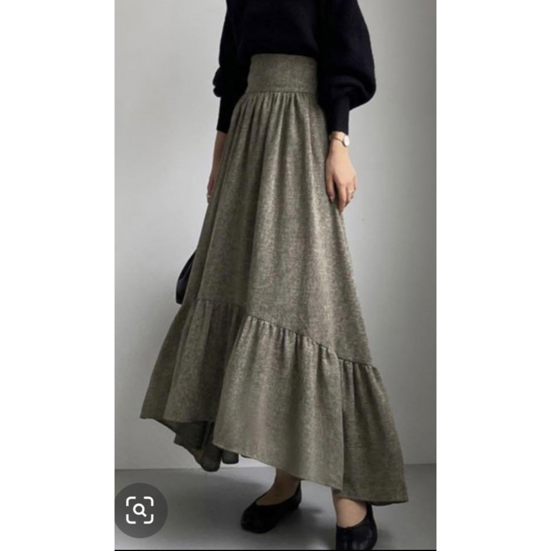 JUNOAH(ジュノア)のlouere ツイード裾フレアスカート レディースのスカート(ロングスカート)の商品写真