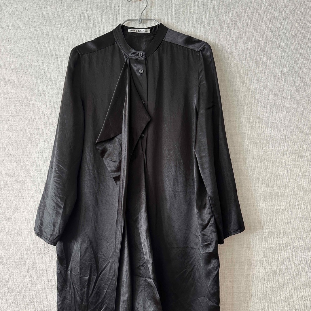 ショッピング最安 Acne Studios 膝丈サテンドレス黒34