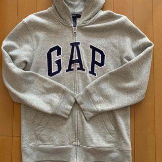 ギャップキッズ(GAP Kids)のGAPkids  ロゴパーカー　140 グレー(ジャケット/上着)