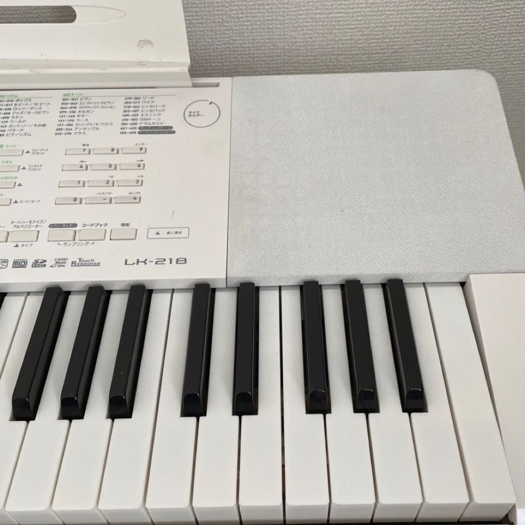 カシオ 電子キーボード 61鍵盤モデル 光ナビゲーション カシオ 電子キーボード 61鍵盤モデル 光ナビゲーション