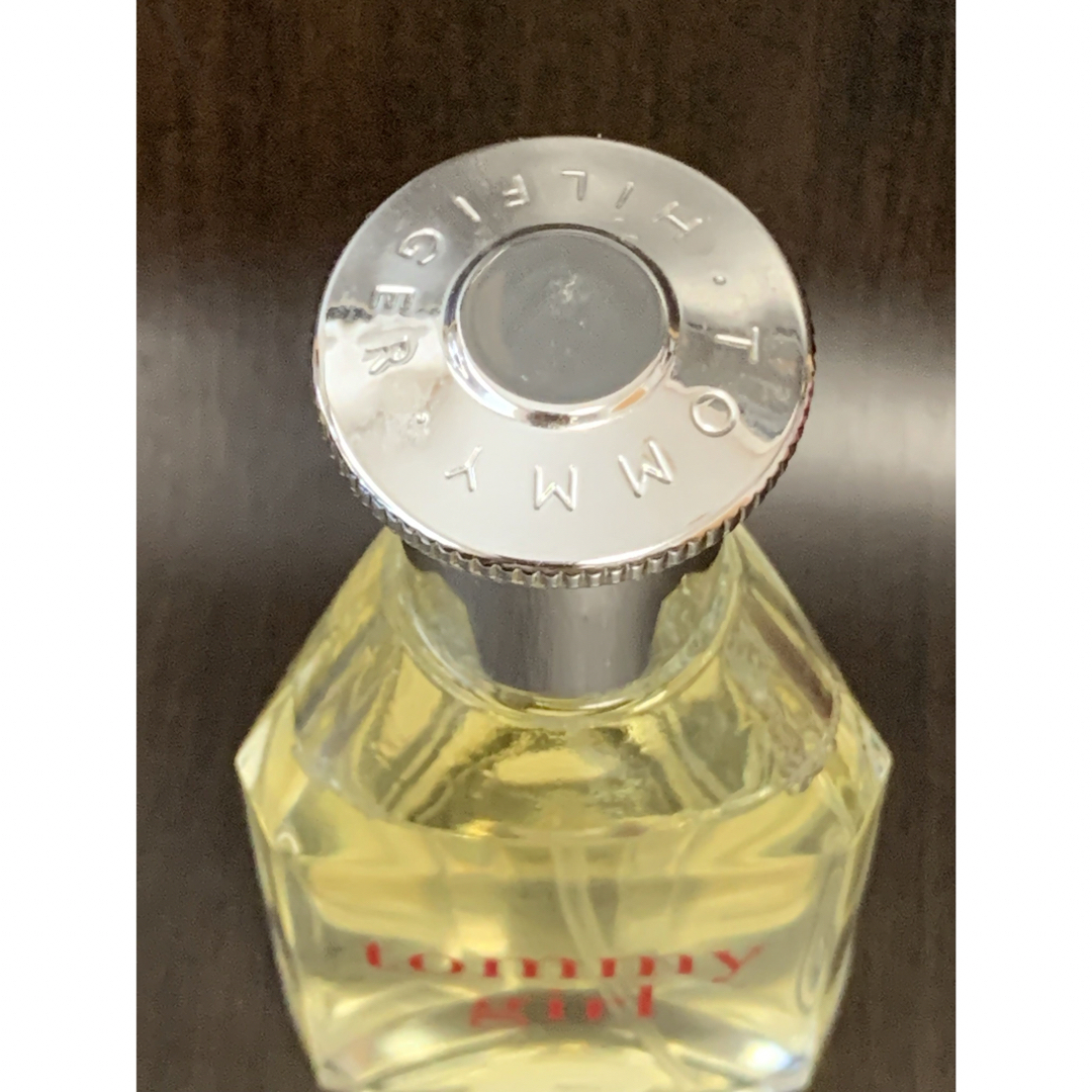 tommy girl(トミーガール)の《美品・残量多！！》《送料無料》⭐︎トミーガール オードトワレ 50ml ♪⭐︎ コスメ/美容の香水(香水(女性用))の商品写真