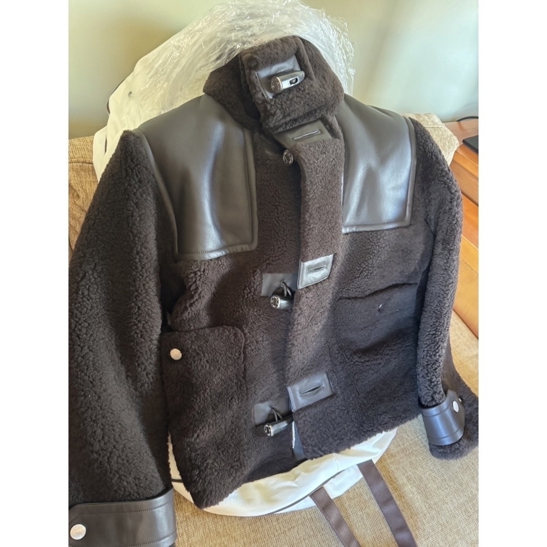 23AW HERMES エルメス ムートンダッフルコートジャケット 48 23AW HERMES エルメス ムートンダッフルコートジャケット 48