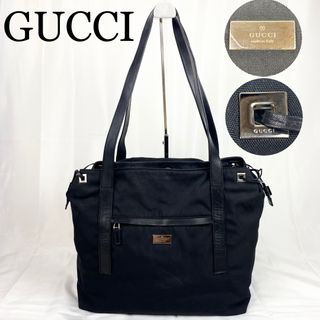 グッチ(Gucci)のGUCCI トートバッグ　キャンバス×レザー　黒　ロゴプレート　A4可　肩掛け可(トートバッグ)