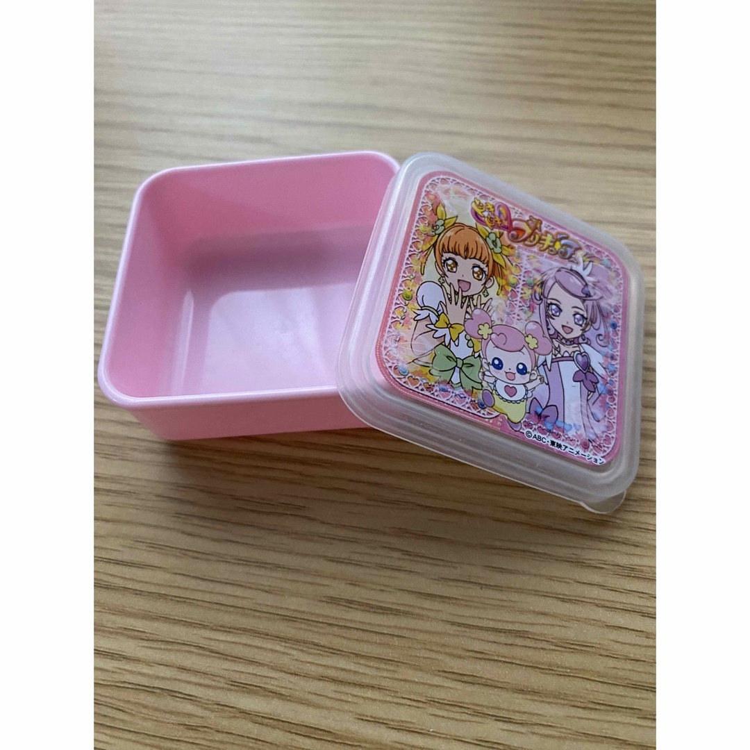 ドキドキプリキュア　タッパー エンタメ/ホビーのおもちゃ/ぬいぐるみ(キャラクターグッズ)の商品写真