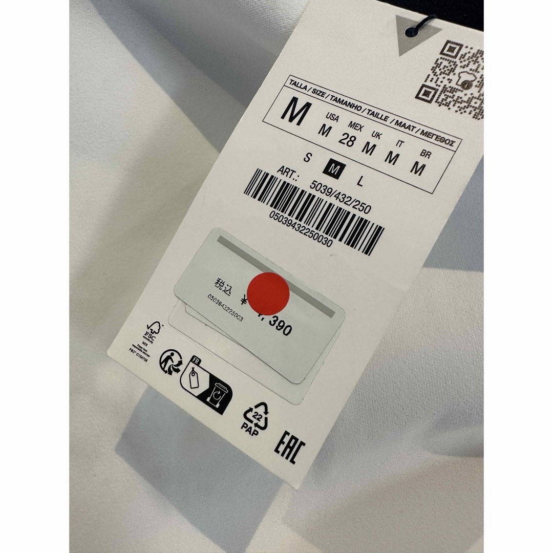 ZARA - タグ付き今期ZARAアシンメトリートップスMの通販 by RM ZARA - タグ付き今期ZARAアシンメトリートップスMの通販 by RM
