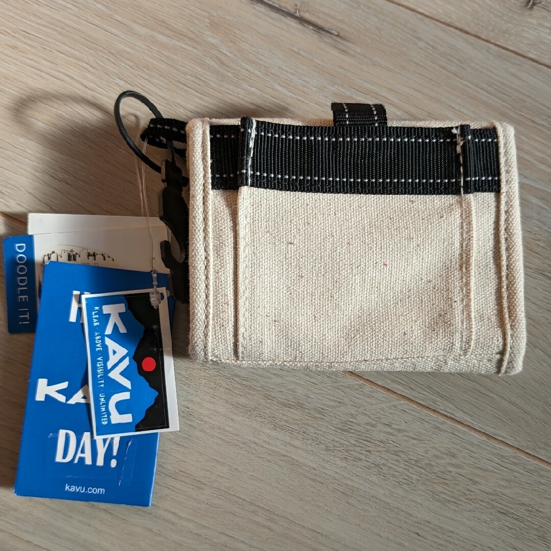 KAVU(カブー)のkavu 新品　Wallet レディースのファッション小物(財布)の商品写真