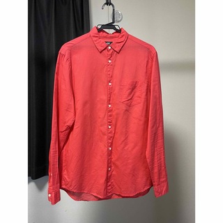 エイチアンドエム(H&M)のH&M ドレスシャツ 長袖シャツ 赤 レッド JapanサイズM〜L程度(シャツ)