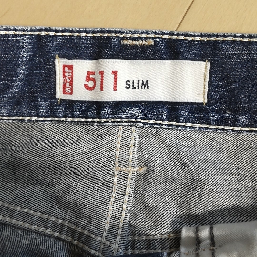 Levi's(リーバイス)のリーバイス　リアルダメージ　ジーンズ　511スリム　30インチ メンズのパンツ(デニム/ジーンズ)の商品写真