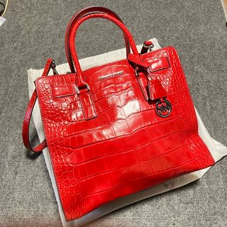 マイケルコース(Michael Kors) ポーチ（レッド/赤色系）の通販 37点