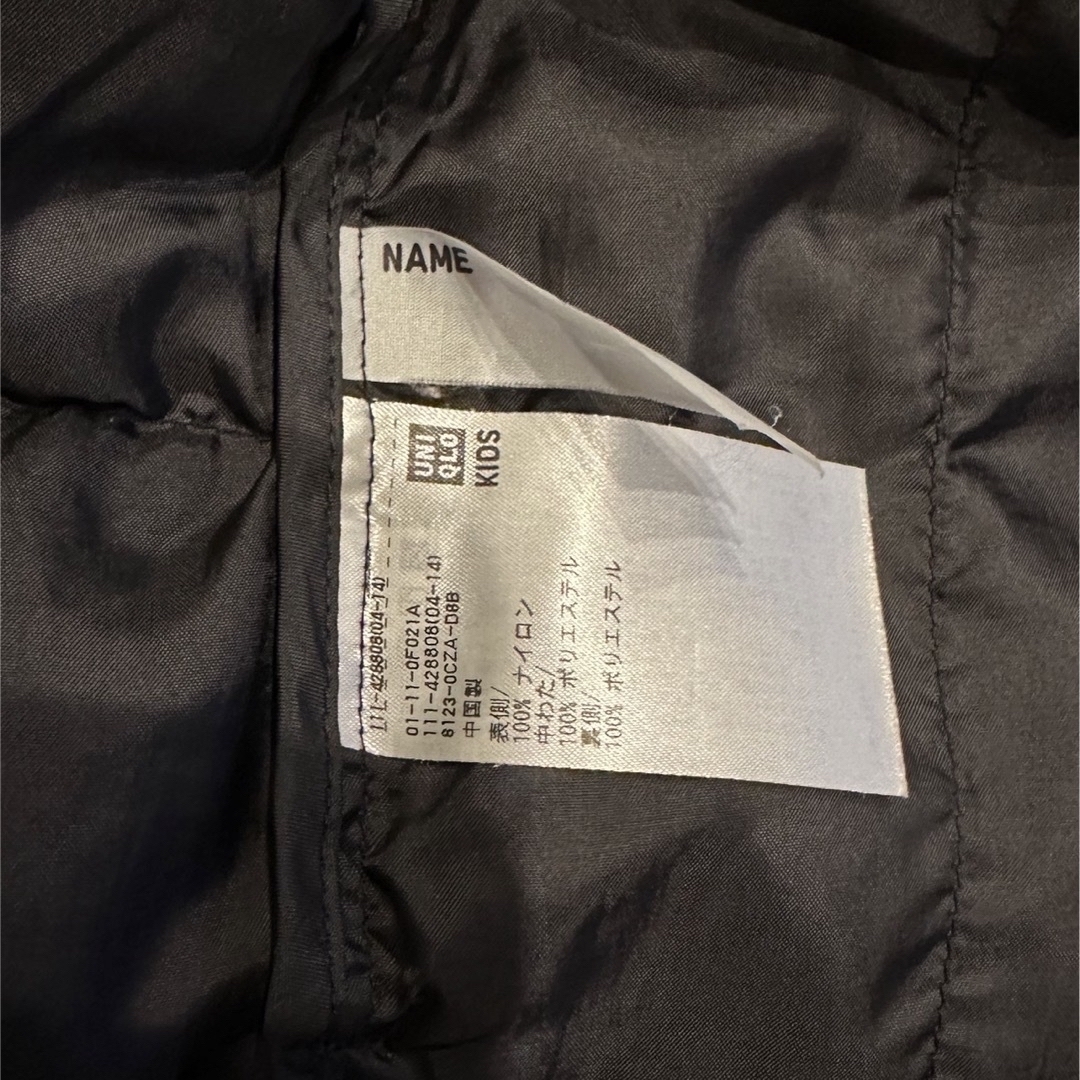 UNIQLO(ユニクロ)のUNIQLO キッズ　黒 キッズ/ベビー/マタニティのキッズ服男の子用(90cm~)(ジャケット/上着)の商品写真