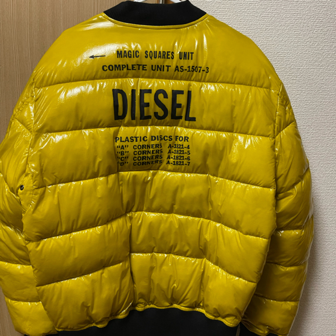 DIESEL(ディーゼル)のディーゼル　ダウンジャケット　　ジャケット メンズのジャケット/アウター(ダウンジャケット)の商品写真