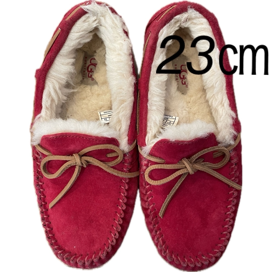 UGG(アグ)のUGG ダコタ　モカシン　 23センチ レディースの靴/シューズ(スリッポン/モカシン)の商品写真