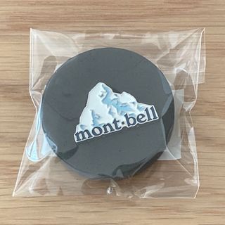 モンベル(mont bell)のモンベル　ピンバッジ　シルバー(登山用品)