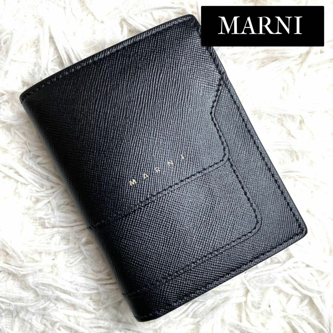 ファッション小物⋟美品⋞ 人気品 / MARNI マルニ バイフォールドコンパクトウォレット