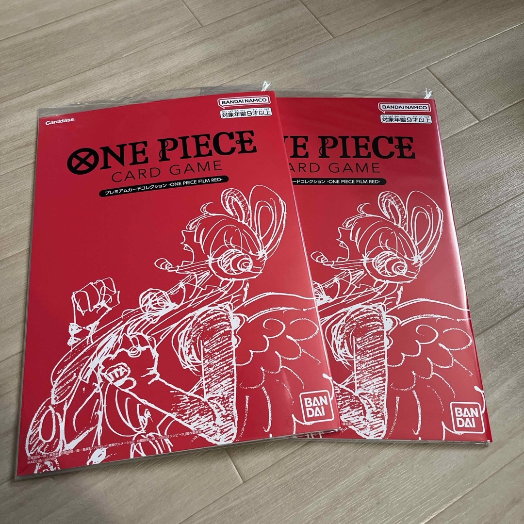 ONE PIECE - プレミアム カード コレクション ONE PIECE FILM RED 2冊 ...