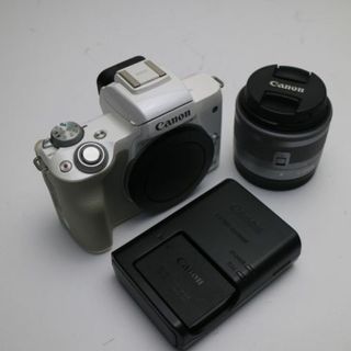 キヤノン(Canon)の超美品EOSKissM EF-M15-45 IS STM レンズキット ホワイト M222(ミラーレス一眼)