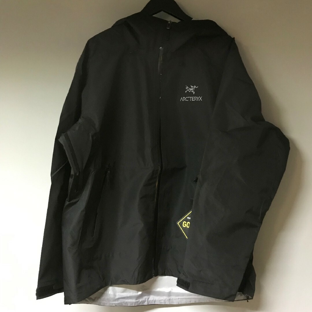 ARC’TERYX / BETA LT Jacket / BLACK Lのサムネイル