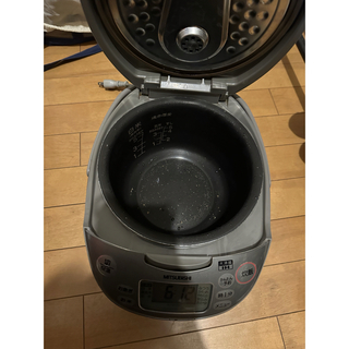 ミツビシ(三菱)の三菱　炊飯器　NJ-KH10-S(炊飯器)