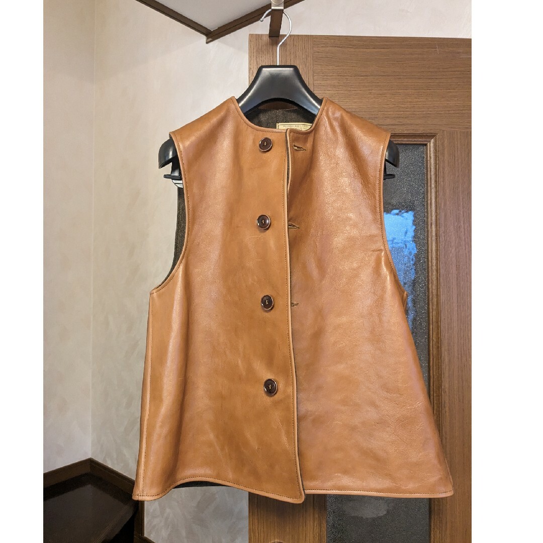 ホースレザージャーキンベストの通販 by shun's shop|ラクマ ホースレザージャーキンベストの通販 by shun's shop|ラクマ