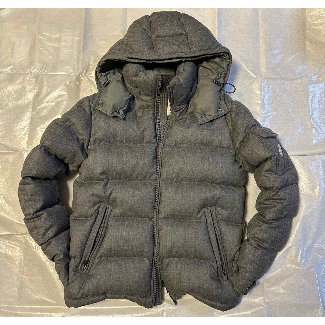 MONCLER - モンジュネーブル ダウン モンクレール グレー の通販 MONCLER - モンジュネーブル ダウン モンクレール グレー の通販